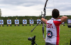 TAE Riom (63) Chpt France adultes 2021
Emilien pendant les qualif le samedi
Photo: Remy Joly Photograph'Arc